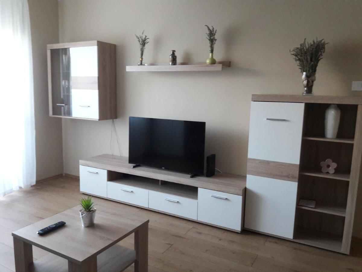Studio+19 Apartman คาซิงค์บาร์ซิกา ภายนอก รูปภาพ